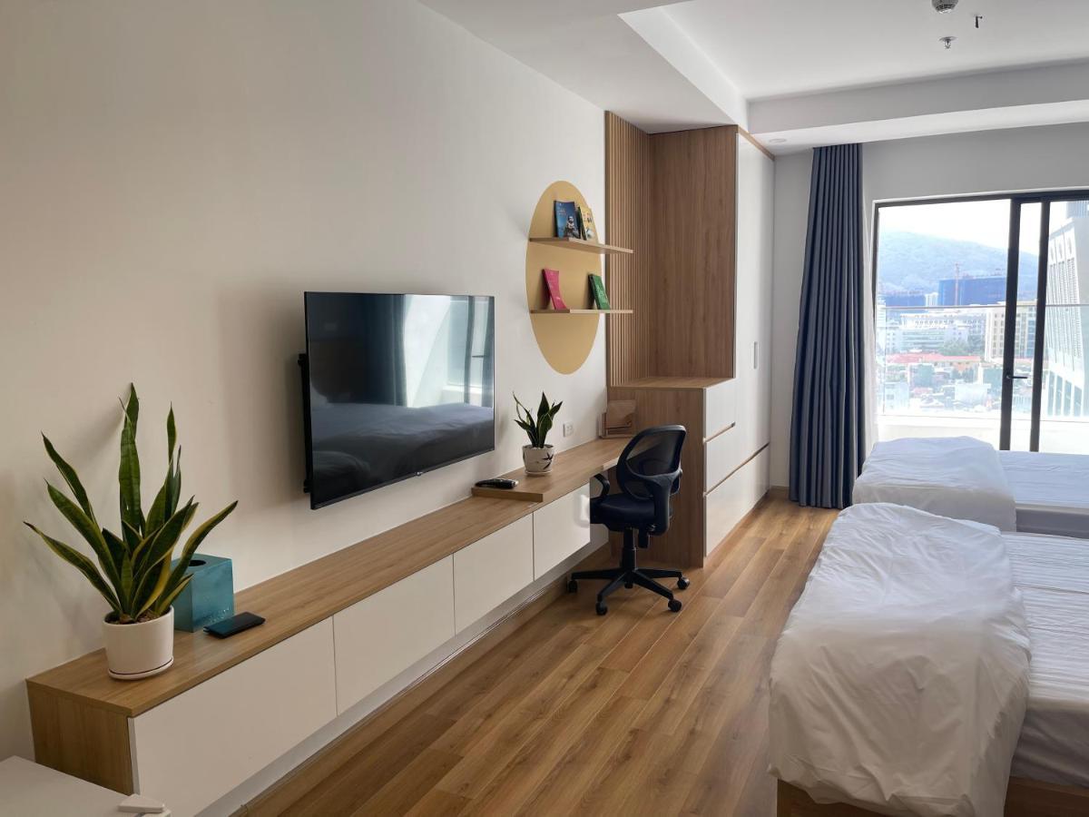 Tms Pullman Hotel, Can Ho Sieu Sang, Truc Dien Bien Куїнон Екстер'єр фото