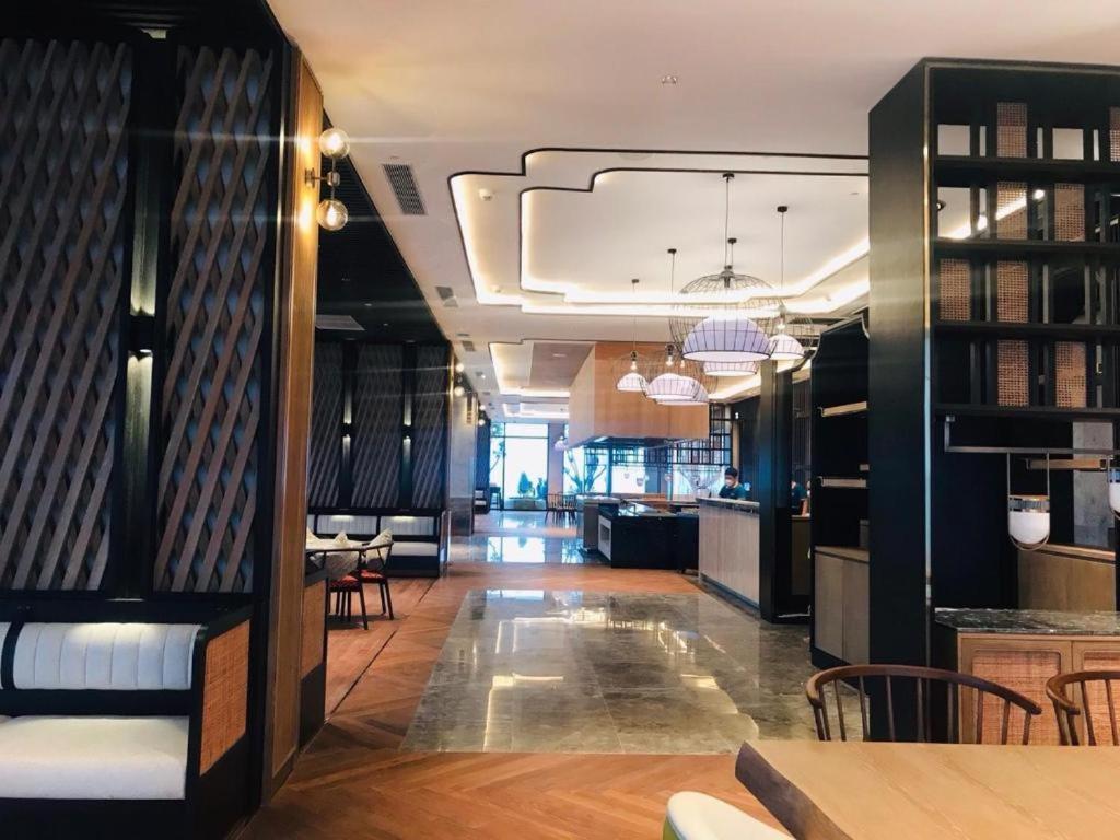 Tms Pullman Hotel, Can Ho Sieu Sang, Truc Dien Bien Куїнон Екстер'єр фото
