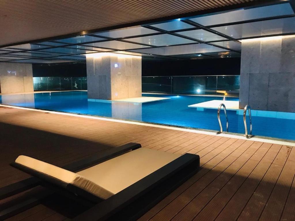 Tms Pullman Hotel, Can Ho Sieu Sang, Truc Dien Bien Куїнон Екстер'єр фото